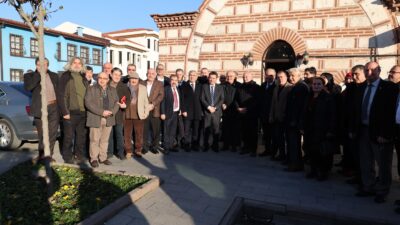 Osmangazi Belediye Başkanı Erkan Aydın, mahalle buluşmaları kapsamında ilçedeki 10