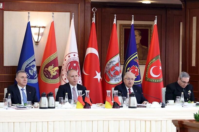 Milli Savunma Bakanı Yaşar Güler, Ankara’da basın mensuplarıyla bir araya