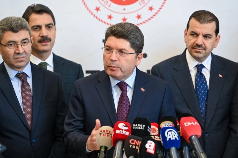 Adalet Bakanı Yılmaz Tunç, İmralı Ceza İnfaz Kurumu’na villa yapıldığı