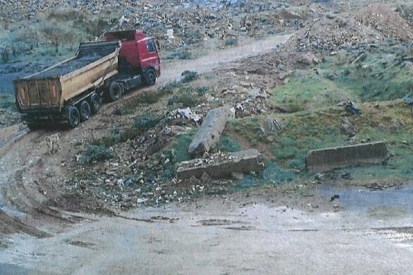 Kocaeli Büyükşehir Belediyesi Encümen toplantısında çevreye hafriyat dökerek zarar veren