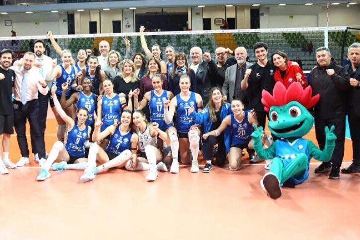 Nilüfer Belediyespor Eker Kadın Voleybol Takımı, Vodafone Sultanlar Ligi’nin 10.