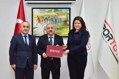 Çankırı Belediyesi, spor altyapısında tarihi bir adım atıyor. Belediye Başkanı