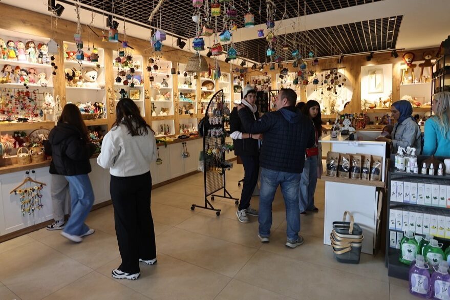 Kocaeli Büyükşehir Belediyesi Meslek ve Sanat Eğitim Kursları (KO-MEK) 2025