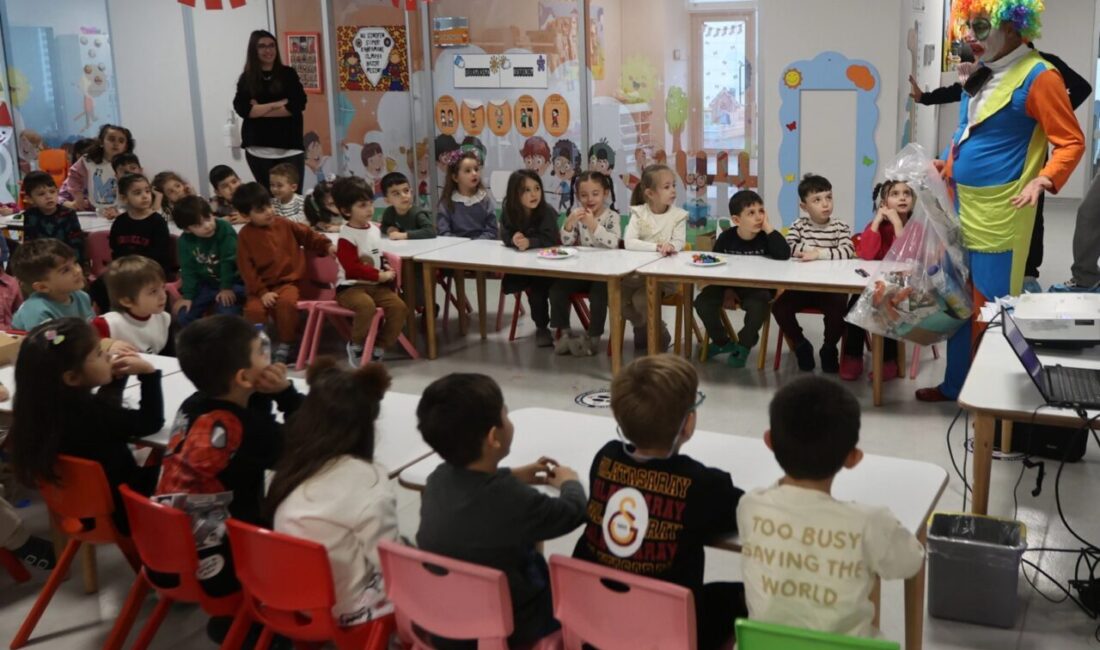 Muğla Büyükşehir Belediyesi’ne bağlı Emin Eller Gündüz Bakımevi’nde düzenlenen etkinlikte
