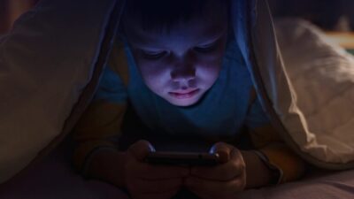 Aile ve Sosyal Hizmetler Bakanlığı, çocukların siber zorbalıkla karşılaştıklarında hızlı