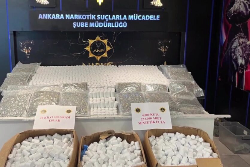 İçişleri Bakanlığı, son 10 günde 75 ilde düzenlenen geniş çaplı