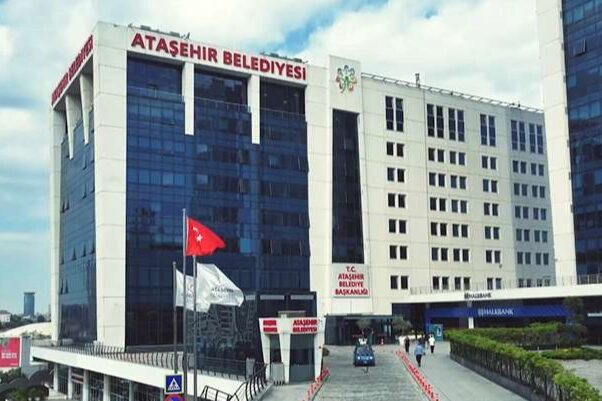İstanbul Valiliği, rüşvet ve örgüt soruşturması kapsamında tutuklanan Ataşehir Belediye