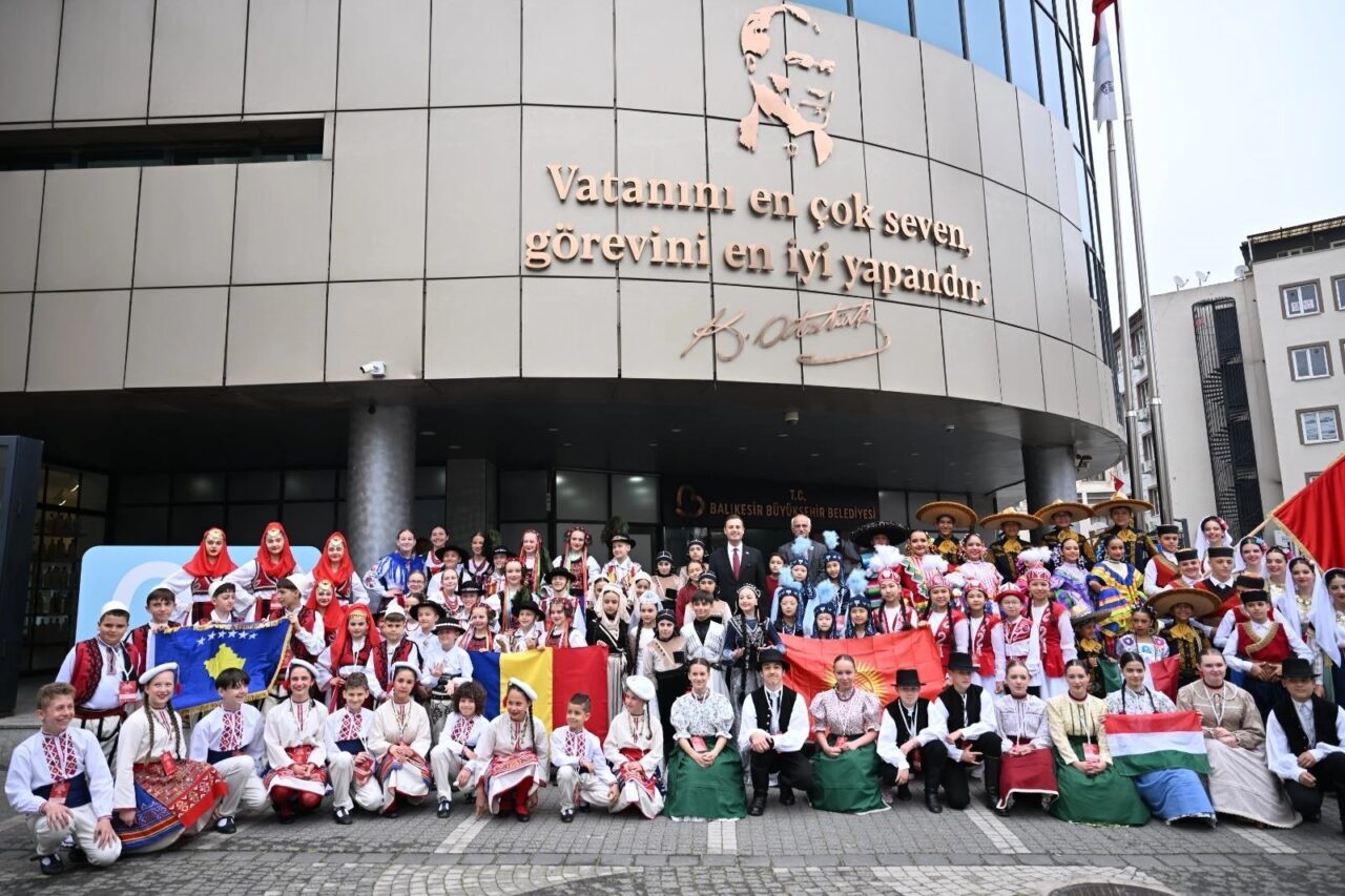 Bu yıl ikincisi düzenlenen Balıkesir Uluslararası Çocuk Festivali kapsamında dokuz