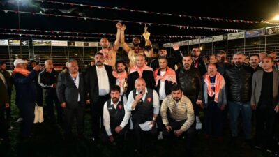 Balıkesir Büyükşehir Belediyesporlu güreşçi Enes Doğan, 10. Kepez Belediyesi Yağlı