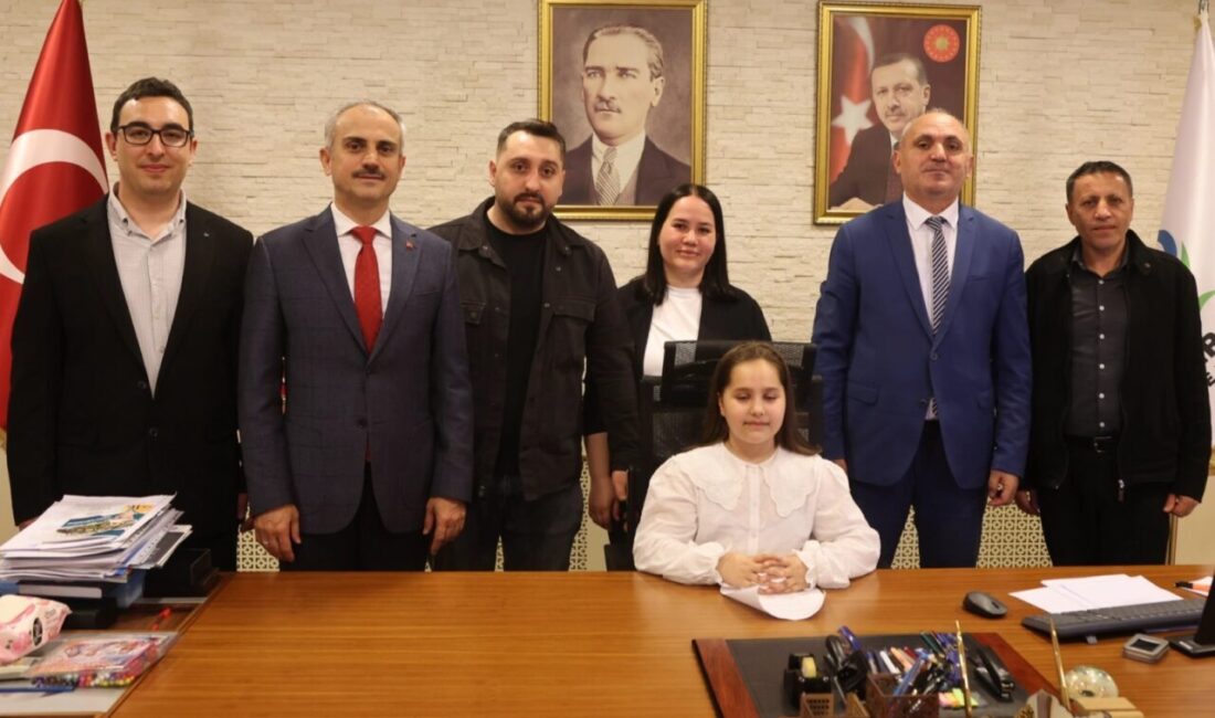 Çayırova Belediye Başkanı Bünyamin Çiftçi, 23 Nisan Ulusal Egemenlik ve