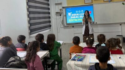Batman’ın Kozluk ilçesinde ilkokul öğrencilerine yönelik hijyen eğitimi verildi.