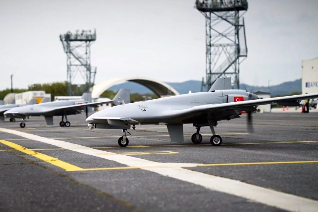 Baykar, K2 kamikaze İHA ve “Sivrisinek” akıllı insansız hava aracını