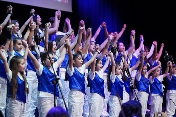 Beylikdüzü Belediyesi tarafından bu yıl ilki düzenlenen “Beylikdüzü Çocuk Koroları