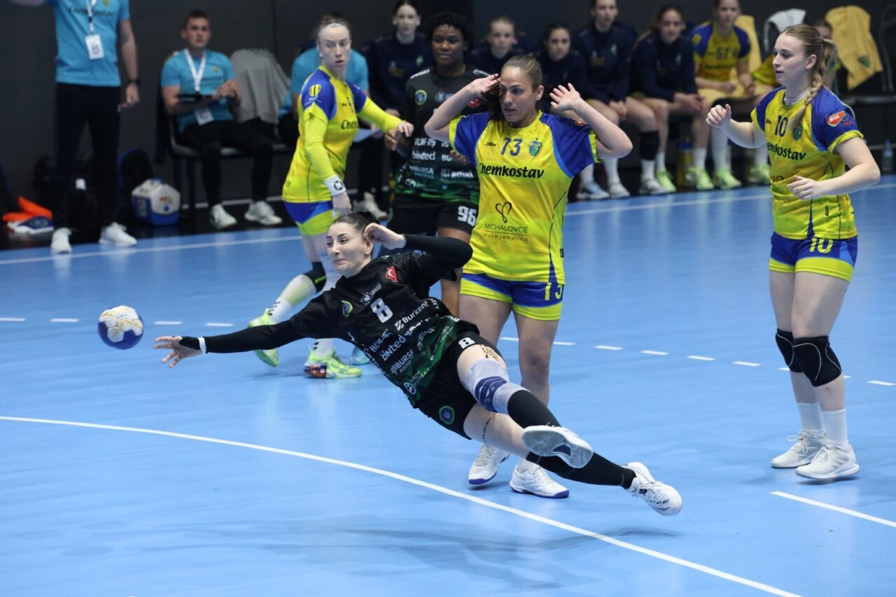 Bursa Büyükşehir Belediyespor, EHF Kadınlar Avrupa Kupası yarı finali ilk