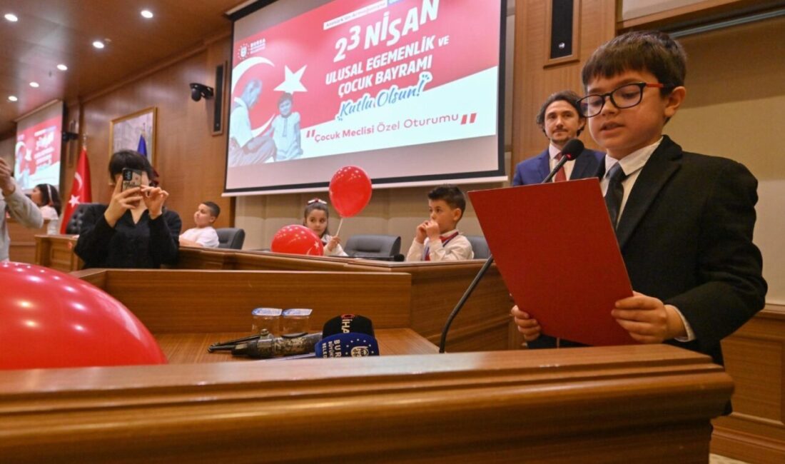 Farklı ülkelerden ve Bursa’nın dört bir yanından gelen çocuklar, Bursa