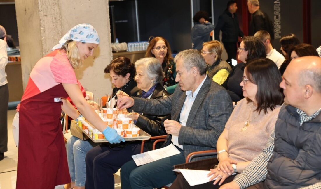 Bursa'da Nilüfer Belediyesi Pancar Deposu’nun ev sahipliği yaptığı “Gastroetnomüzikolojik Kaynatmalar”