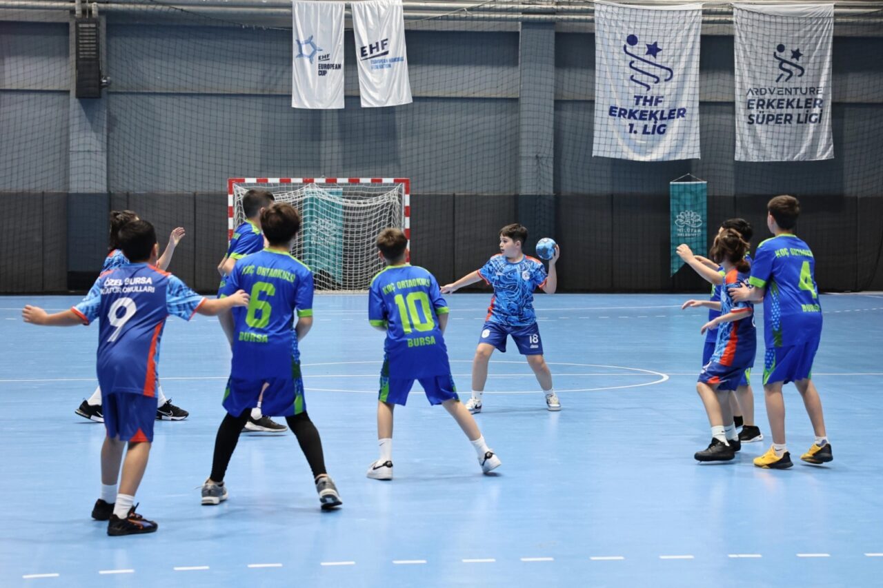 Bursa'da Nilüfer 24. Uluslararası Spor Şenlikleri, birbirinden renkli görüntüler ve