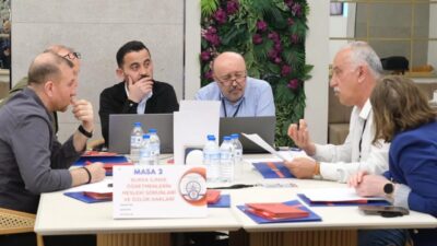 Eğitim-Bir-Sen Bursa 1 No’lu Şubesi tarafından düzenlenen çalıştayda, eğitimdeki sorunlar