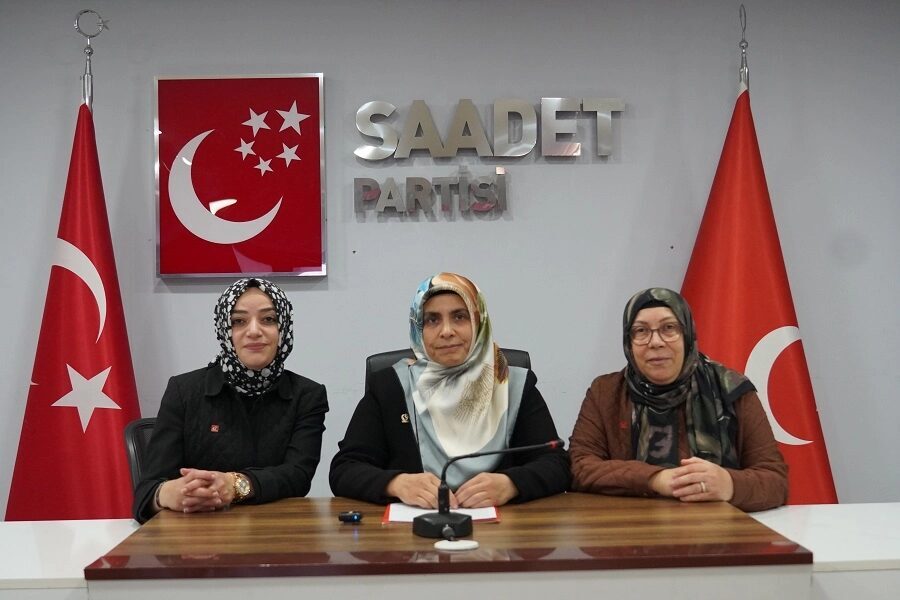 Saadet Partisi Bursa Kadın Kolları Başkanı Hatice Ataş, Siverek ve