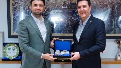 Bursaspor yönetimi, futbolcular ve teknik heyet için şampiyonluk primi kampanyası