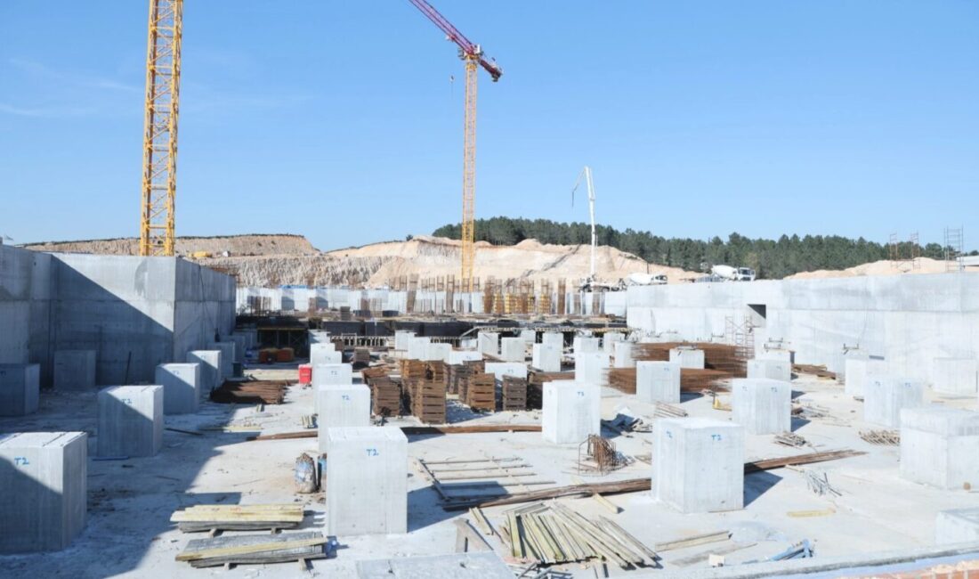 Çayırova Belediye Başkanı Bünyamin Çiftçi, Gebze Teknik Üniversitesi (GTÜ) İnşaat