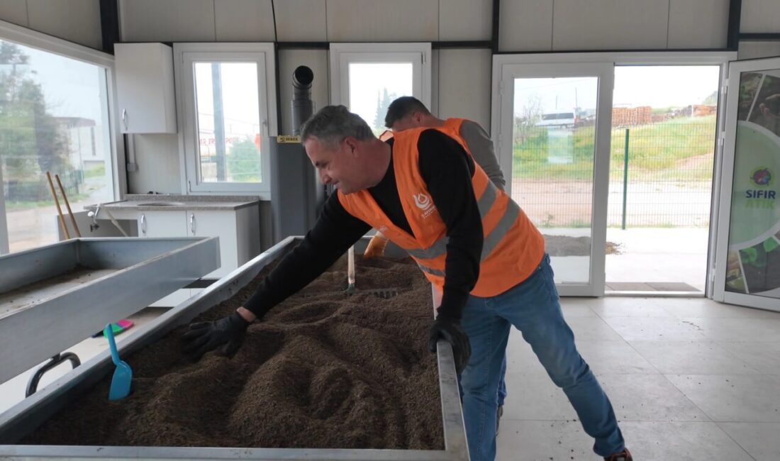 Kocaeli'de Çayırova Belediyesi’nin geçtiğimiz Ekim ayında faaliyete aldığı kompost üretim