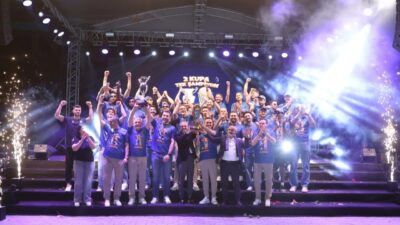 Çayırova Belediyesi Basketbol Takımı’nın şampiyonluk coşkusu tüm şehri sardı. Düzenlenen