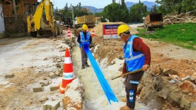 Büyükşehir DESKİ Genel Müdürlüğü, Acıpayam’ın Yazır Mahallesi’nde ekonomik ömrünü tamamlamış