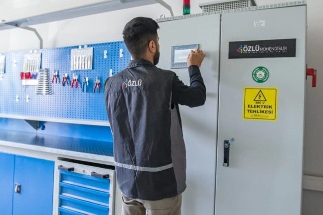 Endüstriyel tesislerde verimlilik ve süreklilik artık yalnızca sahadaki ekipmanlarla değil,