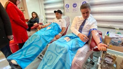 Türk Kızılayı iş birliğiyle Erzurum’da düzenlenen kampanyada Vali Aydın Baruş