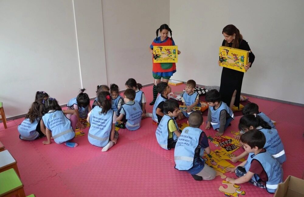 Eskişehir Büyükşehir Belediyesi, kültür, sanat etkinliklerine katılımı artırmak ve ailelerin