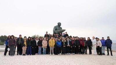 İstanbul Maltepe Belediye Başkanı Esin Köymen, öğrencilerden gelen talepler üzerine