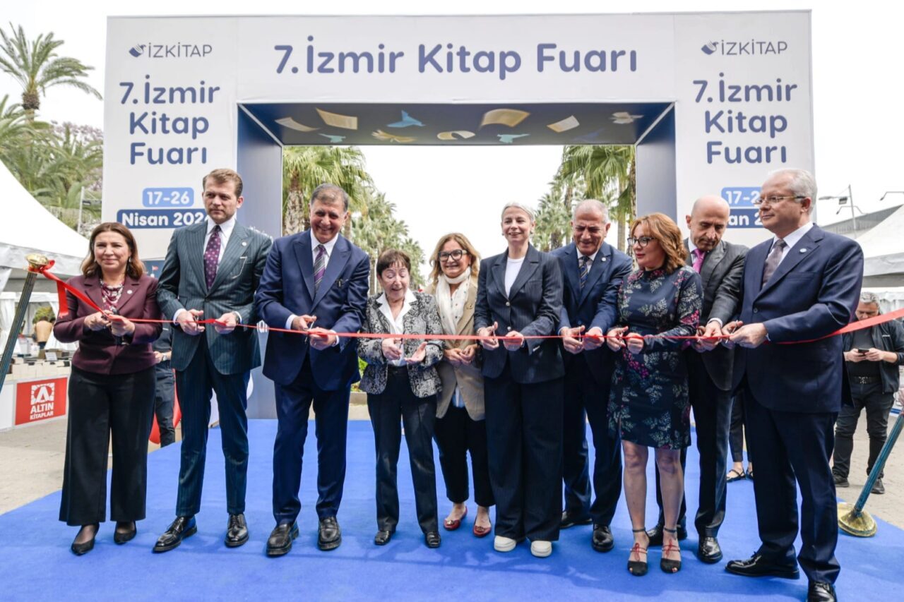 İzmir Büyükşehir Belediye Başkanı Dr. Cemil Tugay, 17-26 Nisan tarihlerinde