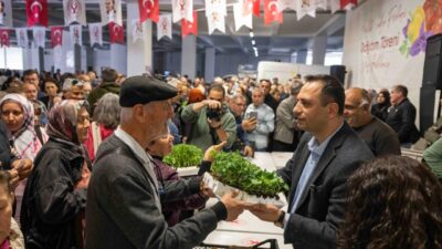 İzmir Bornova Belediyesi, Ekolojik Kent Yerel Tohum Merkezi’nde vatandaşlara 220