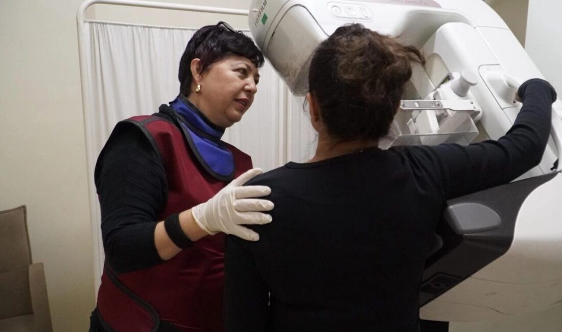 İzmir Büyükşehir Belediyesi, sağır ve kör kadınları KETEM’le buluşturdu. Mamografi