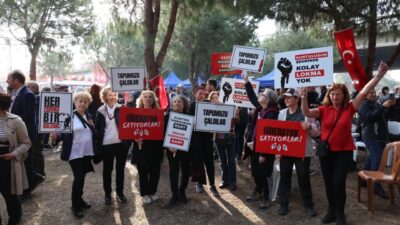 Mülkiyeti İzmir Büyükşehir Belediyesine ait olan ancak Vakıflar Genel Müdürlüğü