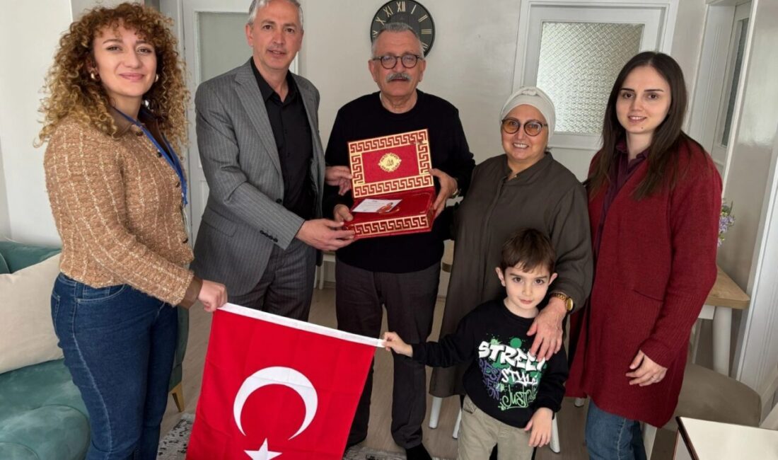 İzmit Belediyesi, Gebze’de yaşayan Kıbrıs gazilerini evlerinde ziyaret ederek hem