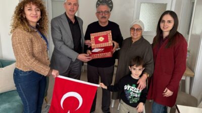 İzmit Belediyesi, Gebze’de yaşayan Kıbrıs gazilerini evlerinde ziyaret ederek hem