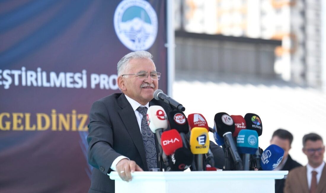 Kayseri Büyükşehir Belediyesi, dar gelirli emeklilere yönelik 10 bin TL’lik