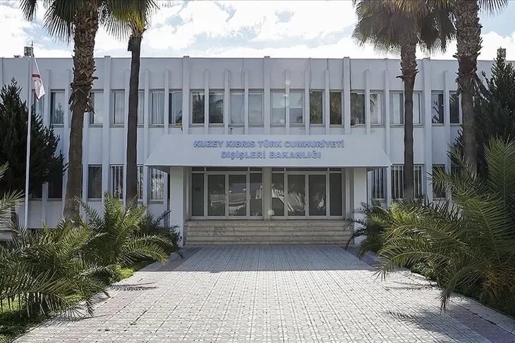 KKTC Dışişleri Bakanlığı, Güney Kıbrıs ile Fransa arasında planlanan askeri