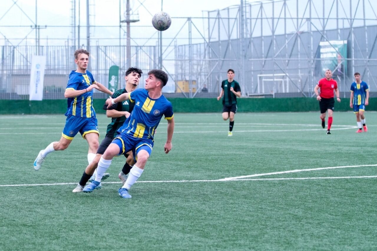 Kocaelispor U-19 Altyapı Karma Takımı ile İskeçe Türk Birliği Spor