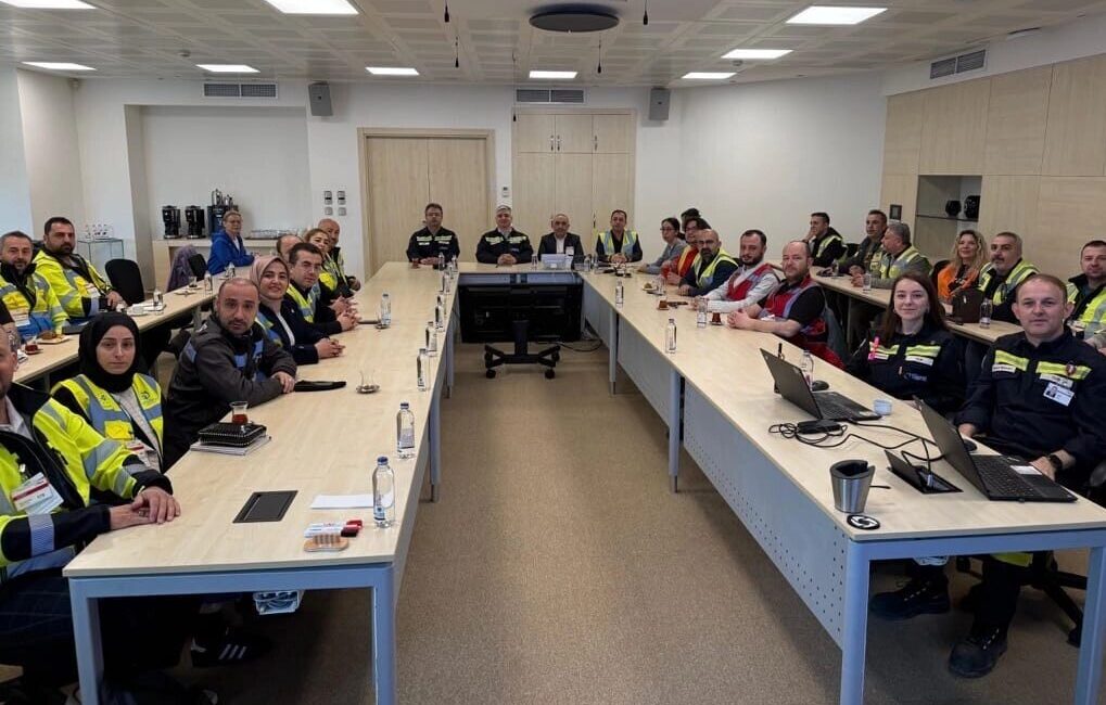 Kocaeli Büyükşehir Belediyesi, bünyesinde ve bağlı kuruluşlarında görev yapan iş