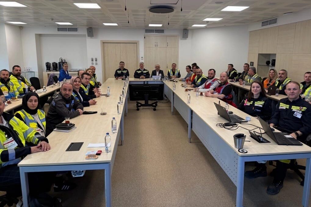 Kocaeli Büyükşehir Belediyesi, bünyesinde ve bağlı kuruluşlarında görev yapan iş