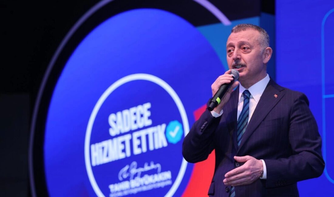 Kocaeli Büyükşehir Belediye Başkanı Tahir Büyükakın iki yılını anlattığı basın