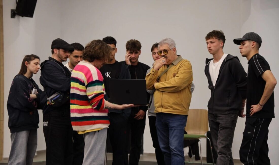 Kocaeli Büyükşehir Belediyesi, sanat ve sporu buluşturan örnek bir projeye