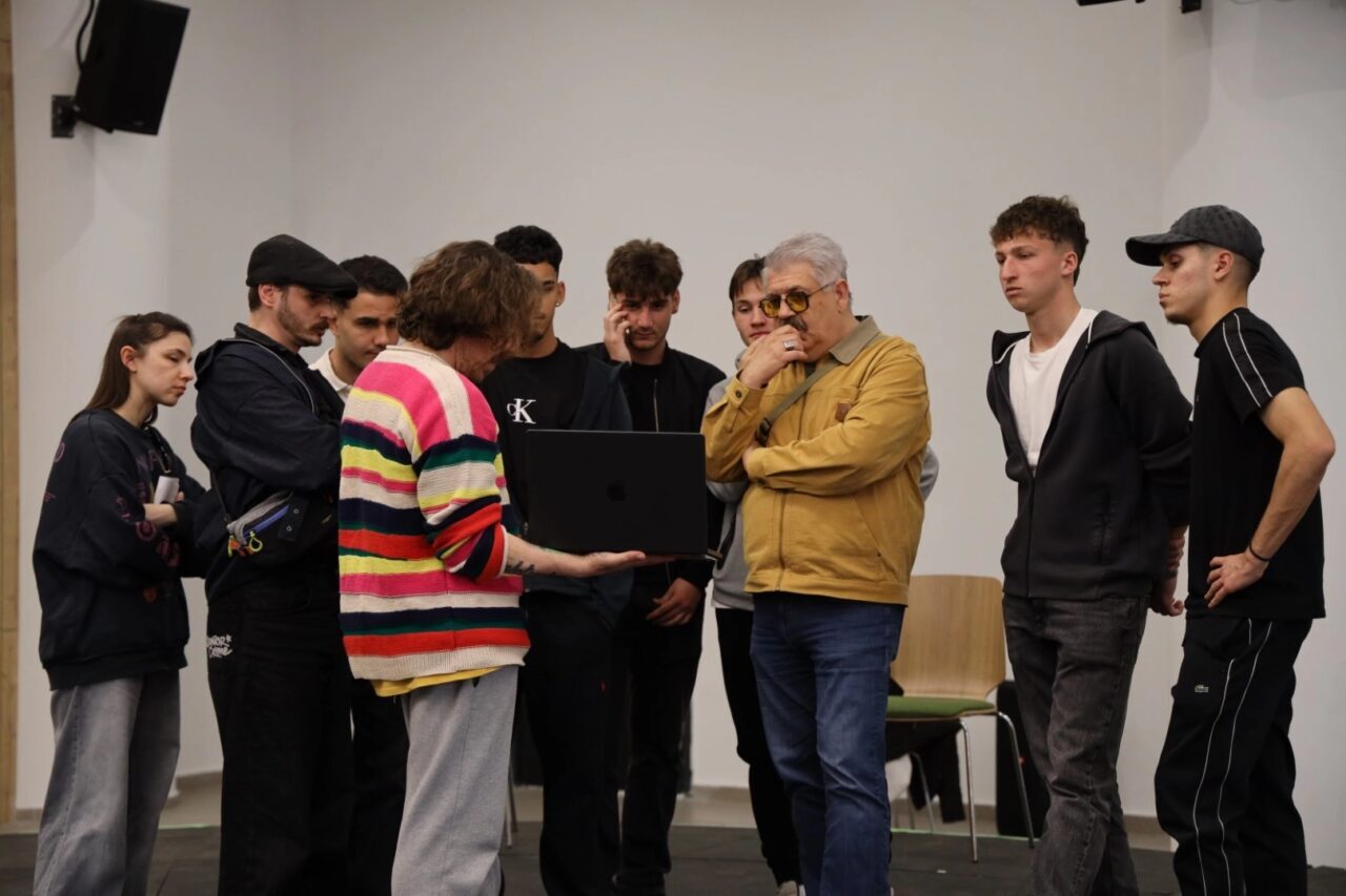 Kocaeli Büyükşehir Belediyesi, sanat ve sporu buluşturan örnek bir projeye