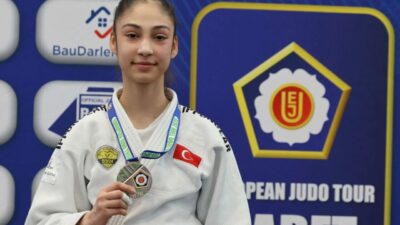 Konya Büyükşehir Belediyespor Judo Takımı sporcularından Havva Sena Tokmak, Almanya’nın