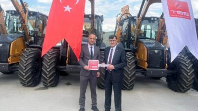 Kütahya Belediyesi, Türkiye Belediyeler Birliği tarafından hibe edilen Beko Loder