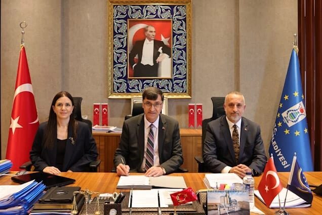 Kütahya Belediyesi, Kuzey Kıbrıs Seramikçiler Derneği ve Kütahya Fotoğrafçılar, Çiniciler