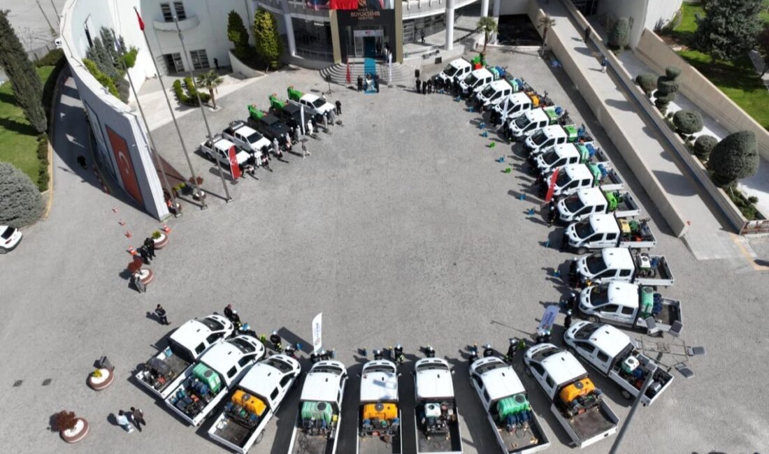 Malatya Büyükşehir Belediyesi, 2026 yılı ilaçlama sezonunu başlattı. Kent genelinde